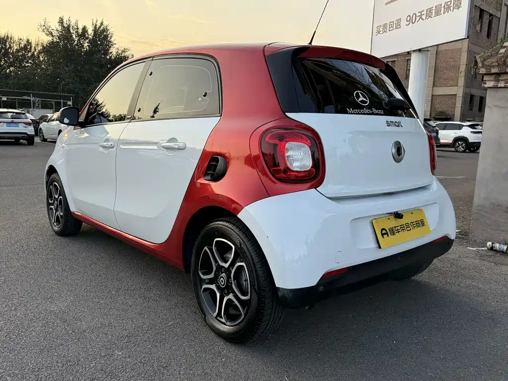smart Smart Forfour — миниатюра 4