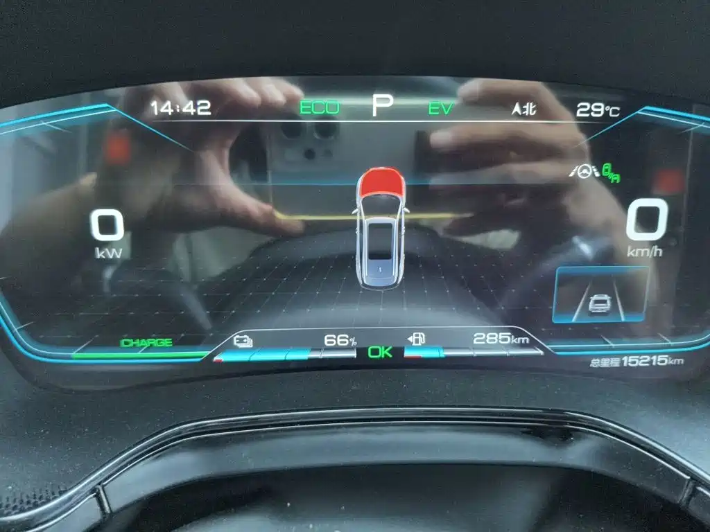 BYD Tang New Energy — миниатюра 4