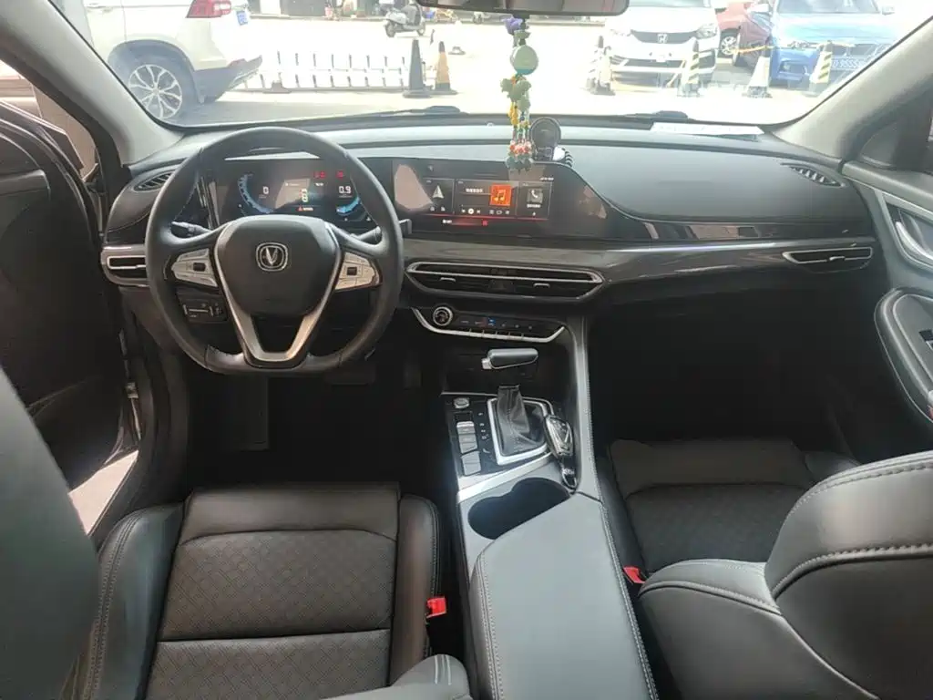 Changan Eado — миниатюра 10