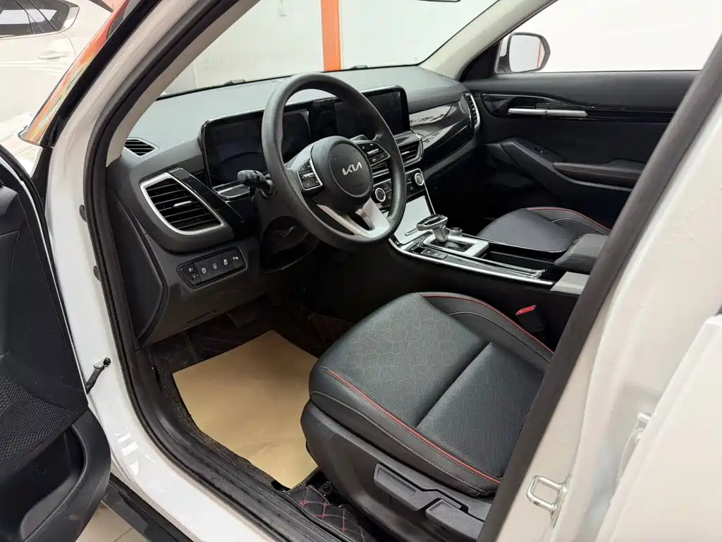Kia Seltos — миниатюра 7