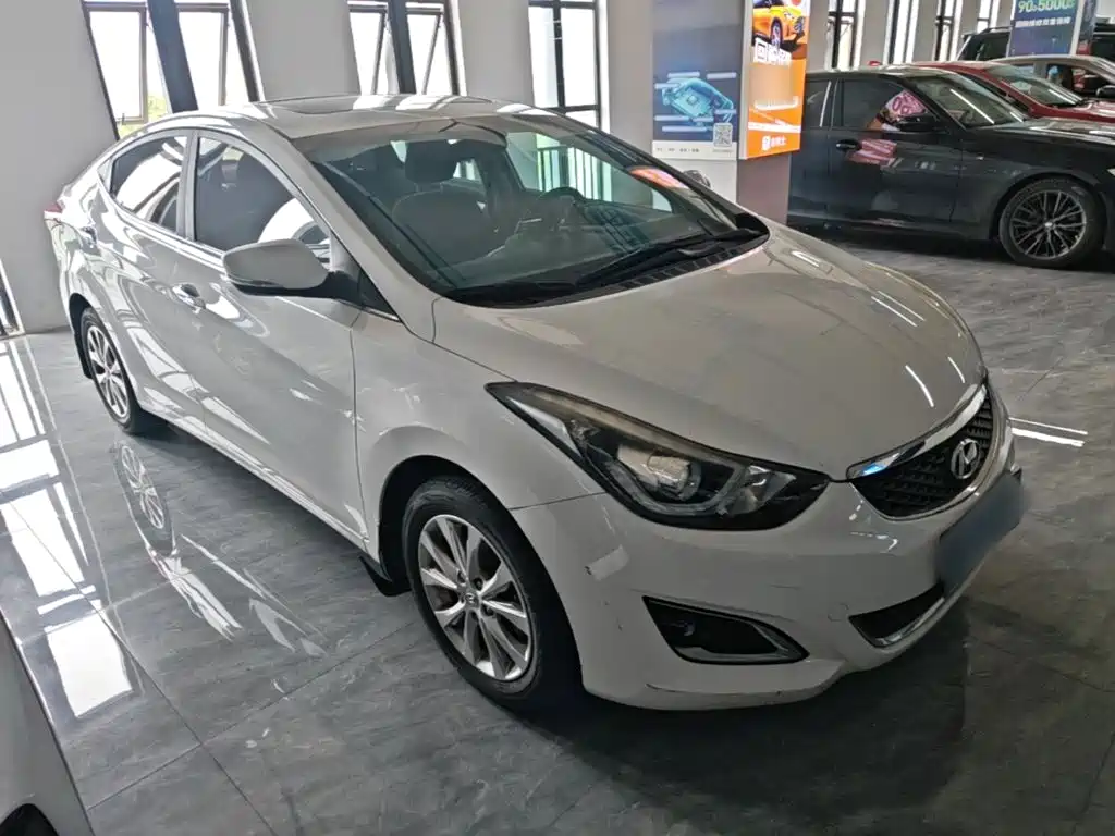 Hyundai Elantra Langdong — миниатюра 4
