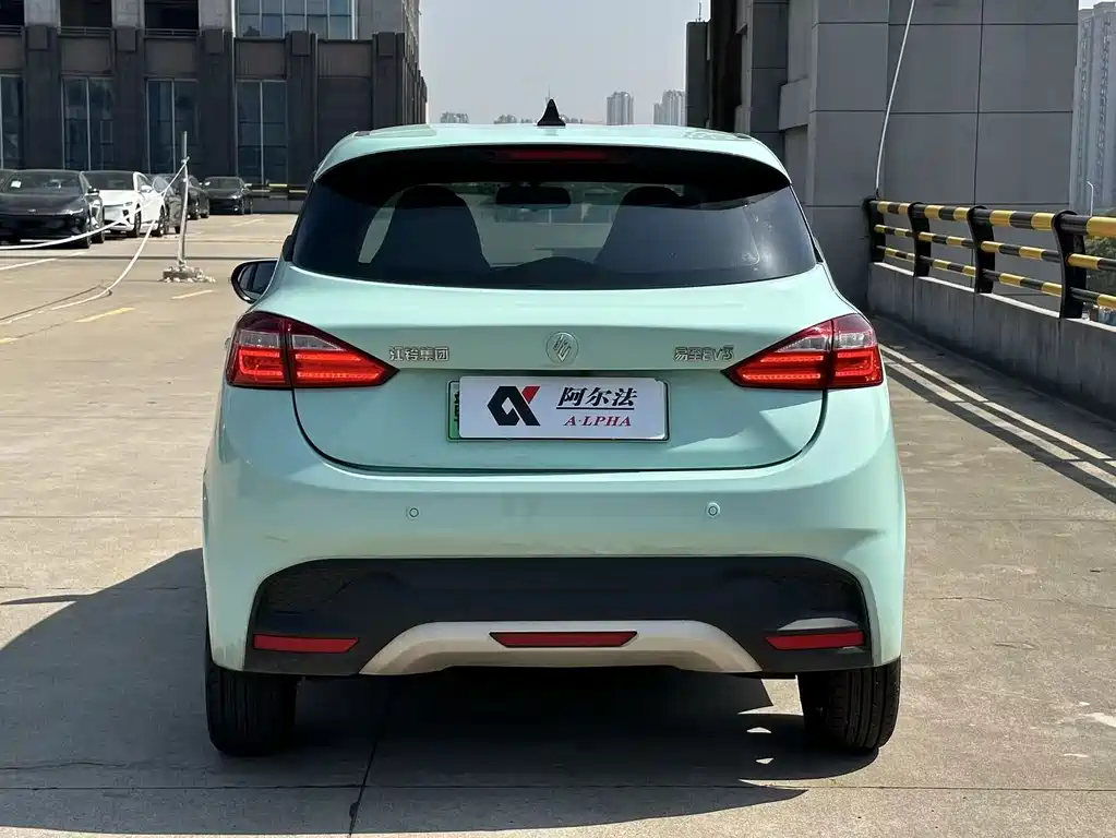 JMEV EV3 2023 320KM Luxury
