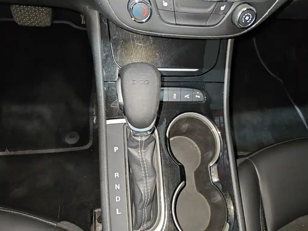 Buick Verano — миниатюра 14
