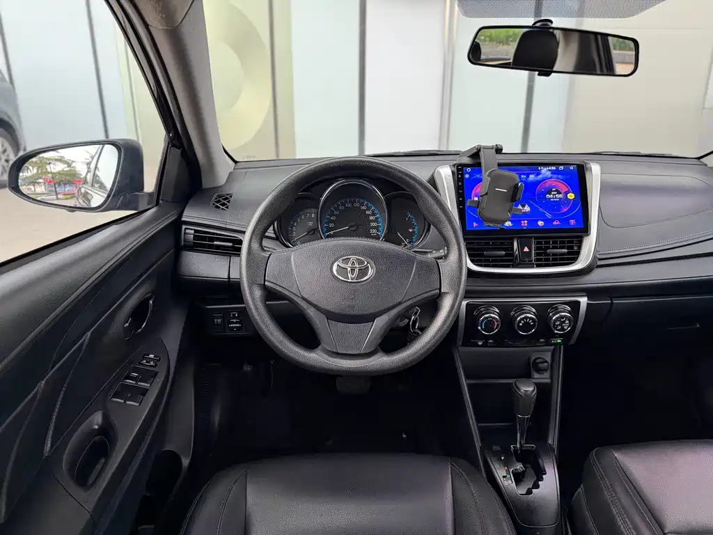 Toyota Vios FS — миниатюра 13