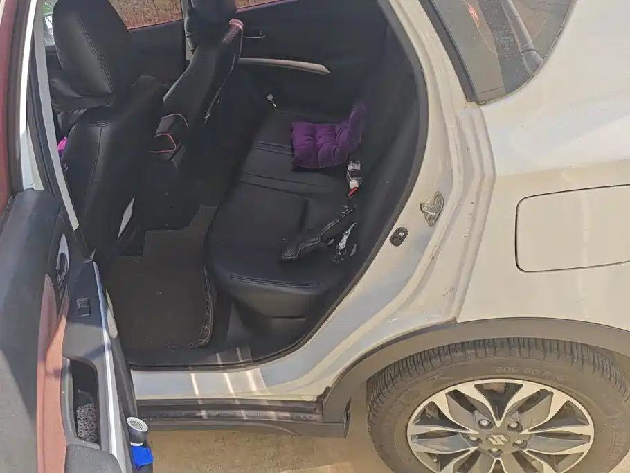 Suzuki Vitara — миниатюра 11