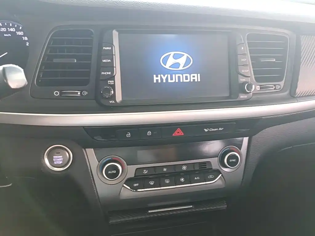 Hyundai Mistra — миниатюра 13