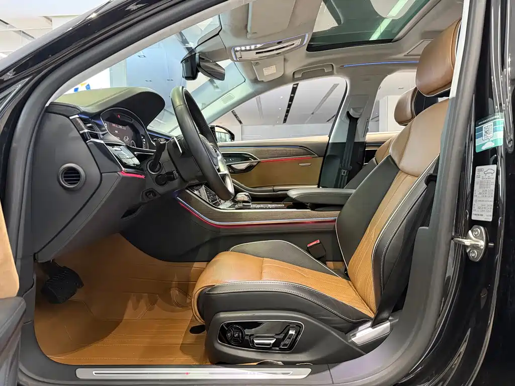 Audi A8 — миниатюра 6