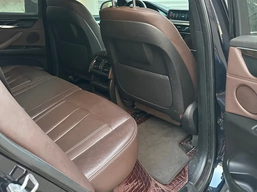 BMW X5 (Import) — миниатюра 7