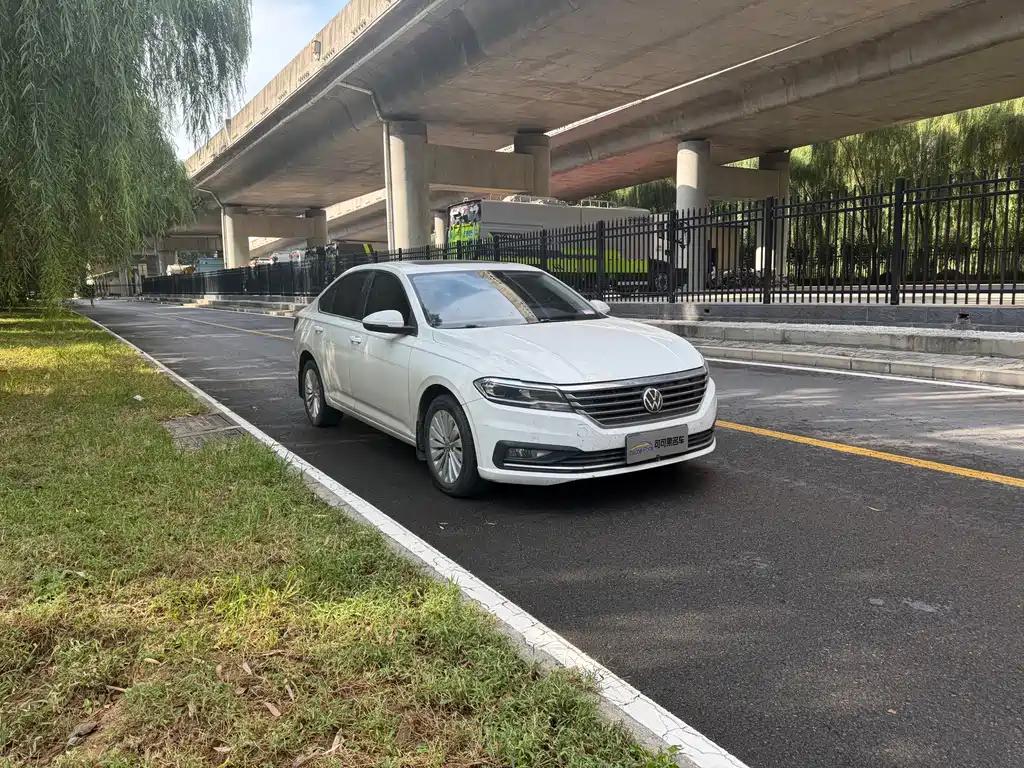 Volkswagen Lavida — миниатюра 3