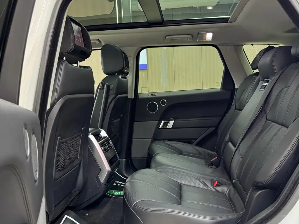 Land Rover Sport — миниатюра 11