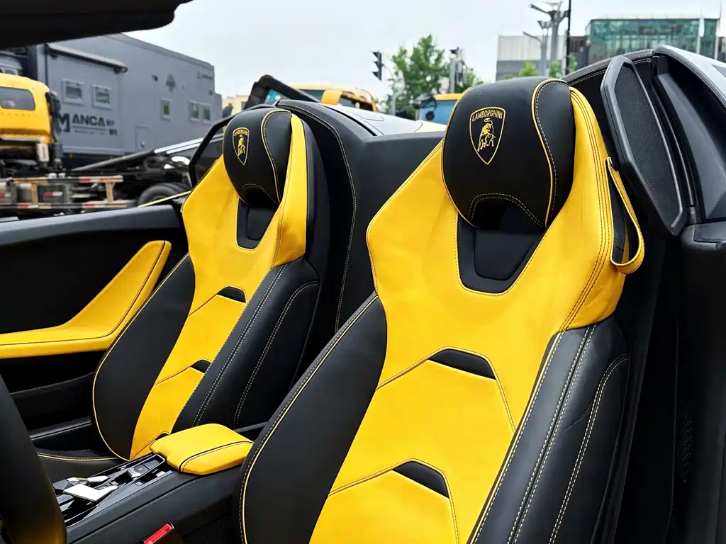 LAMBORGHINI HURACÁN