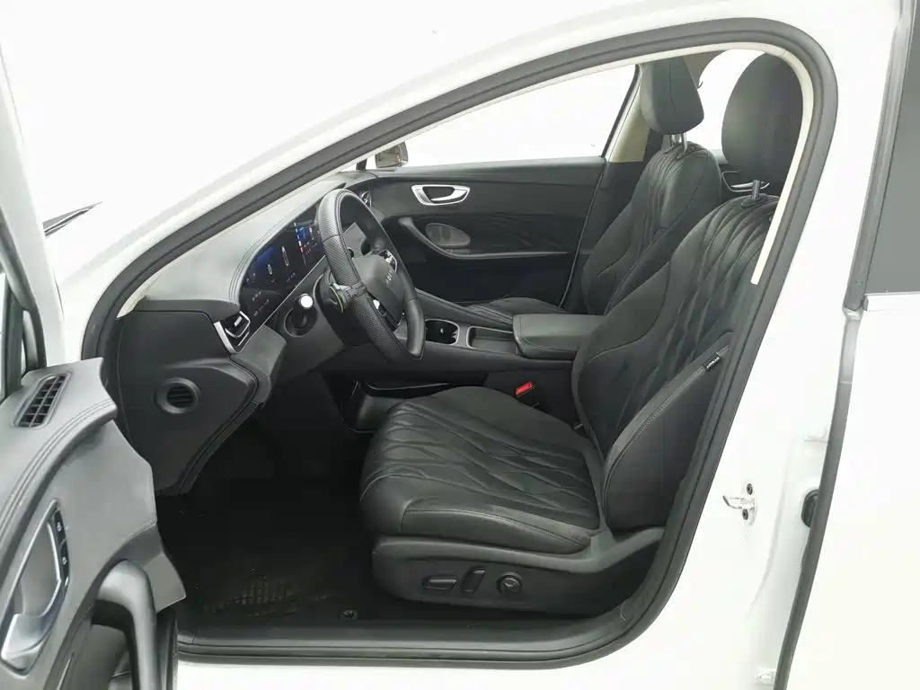 Roewe D7 — миниатюра 10