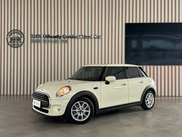 MINI 