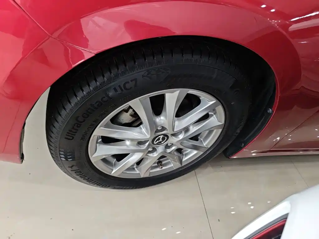 Mazda 3 Axela — миниатюра 23
