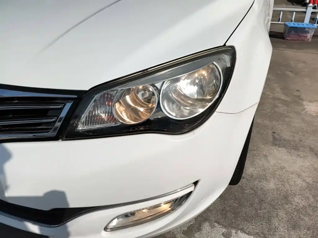 Roewe 350 — миниатюра 24