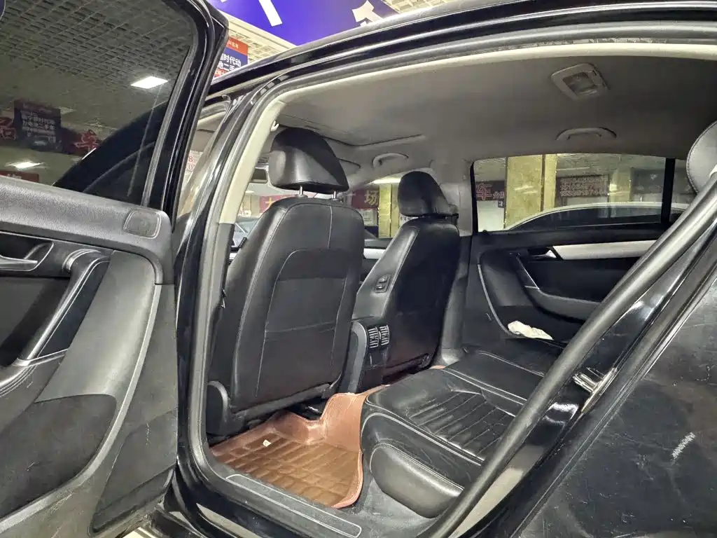 Volkswagen Magotan 2013 1.8TSI Lead