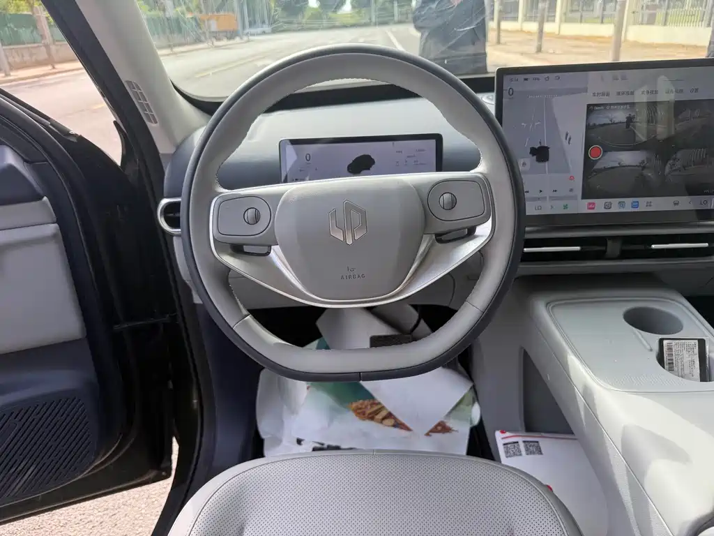Leapmotor Leapmotor A10 — миниатюра 9