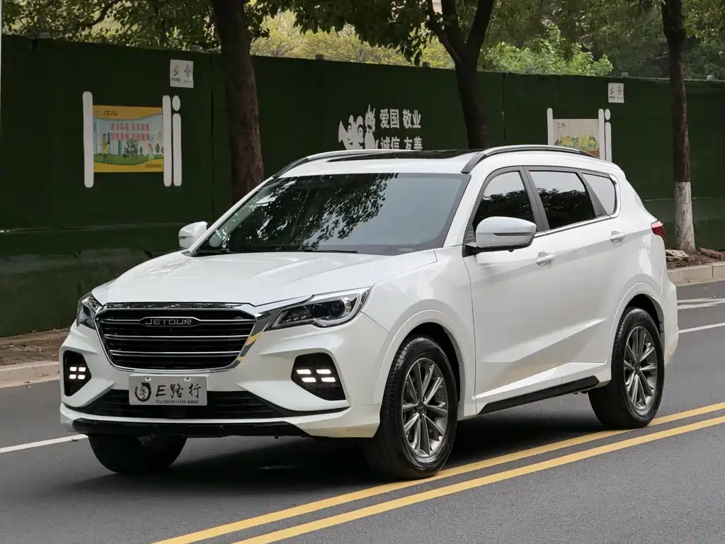 Купить Jetour X70
