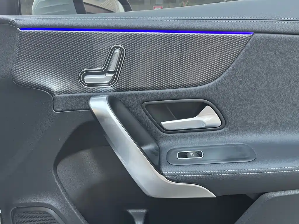 Mercedes-Benz A-Class — миниатюра 29