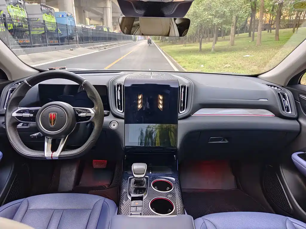 Hongqi Hongqi HS3 — миниатюра 12