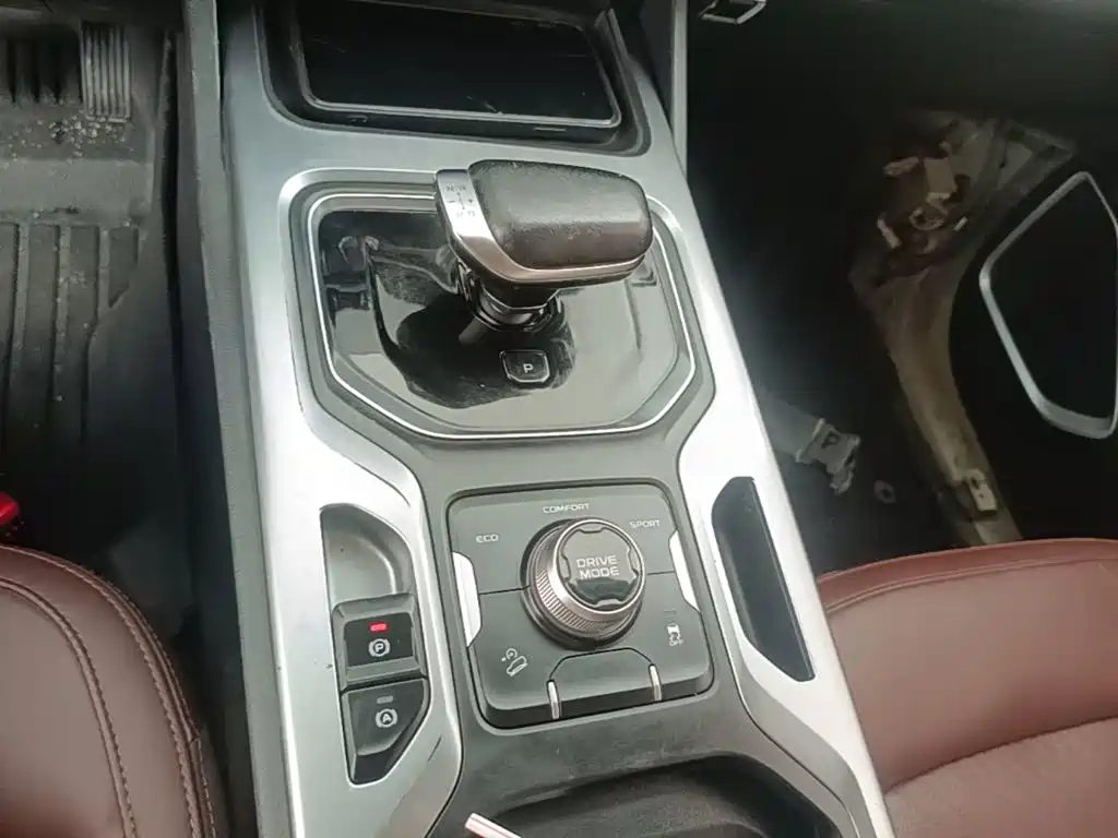 Geely Haoyue — миниатюра 14