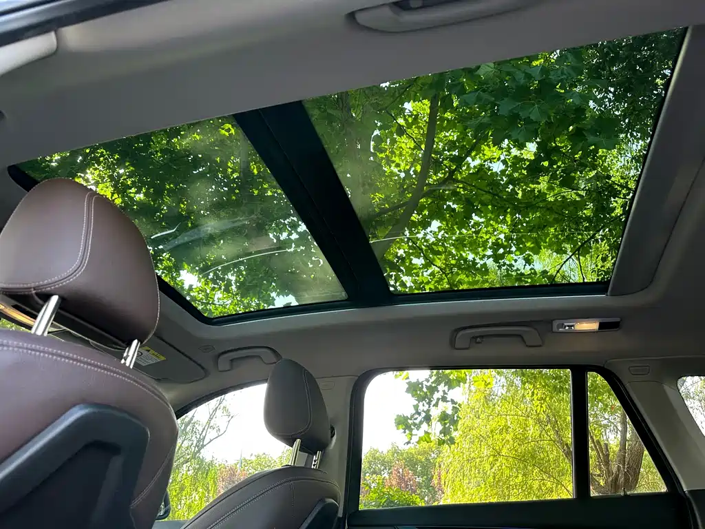 BMW X1 — миниатюра 14