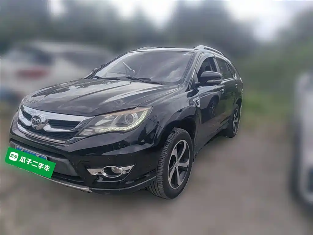 Byd S7 2015
