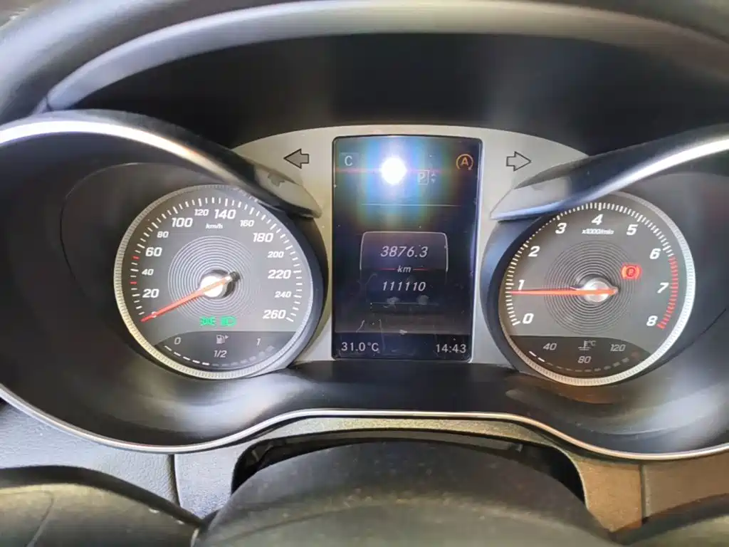 Mercedes-Benz C-Class — миниатюра 12