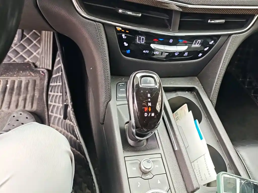 Cadillac CT6 — миниатюра 14