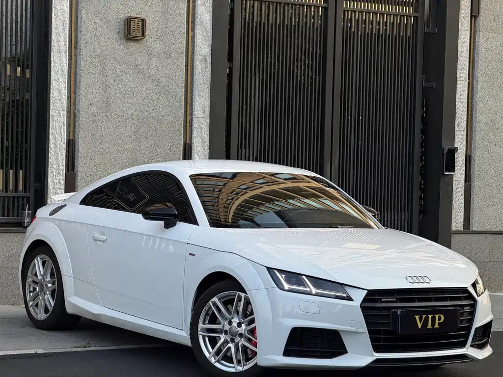 Audi TT 2017 TT Coupe 45 TFSI quattro