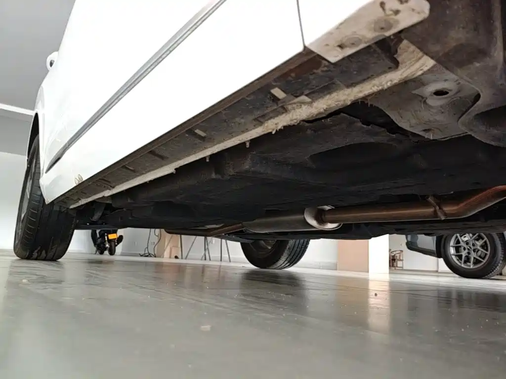 Hongqi Hongqi HS3 — миниатюра 21