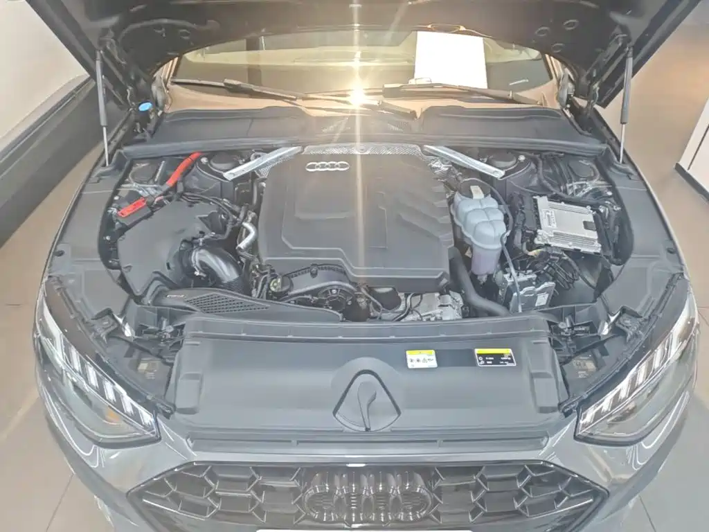 Audi A4L — миниатюра 20