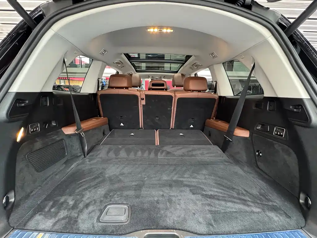 Mercedes-Benz GLS — миниатюра 19