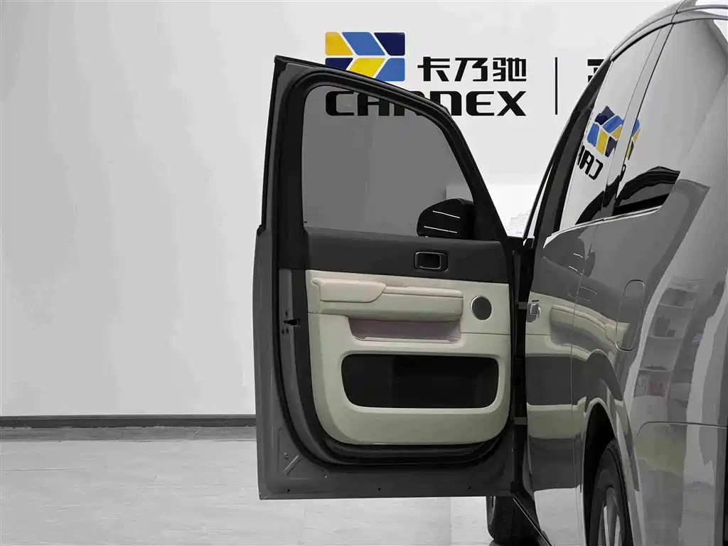 Li Auto Li MEGA — миниатюра 7