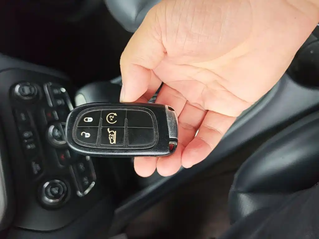 Jeep Cherokee — миниатюра 9