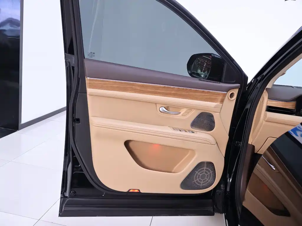 AITO AITO M7 — миниатюра 18