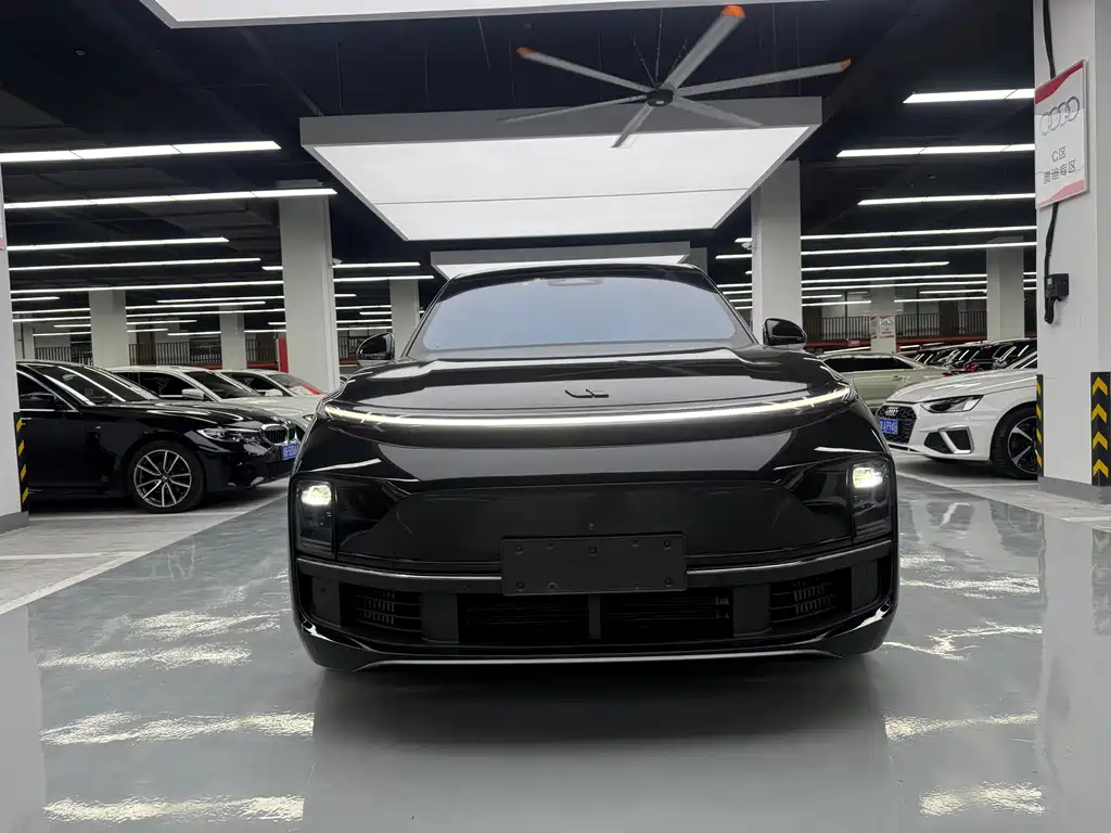 Li Auto Li L9 — миниатюра 2