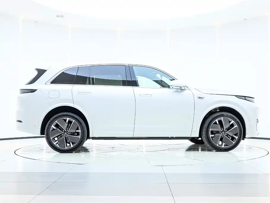 Li Auto L7 2025 Ultra
