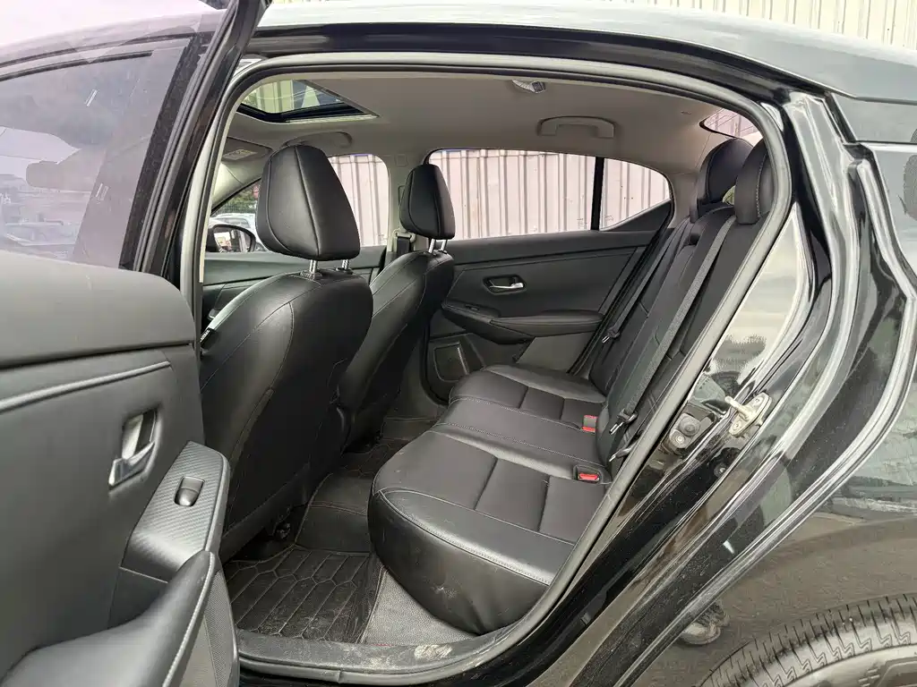Nissan Sylphy — миниатюра 8