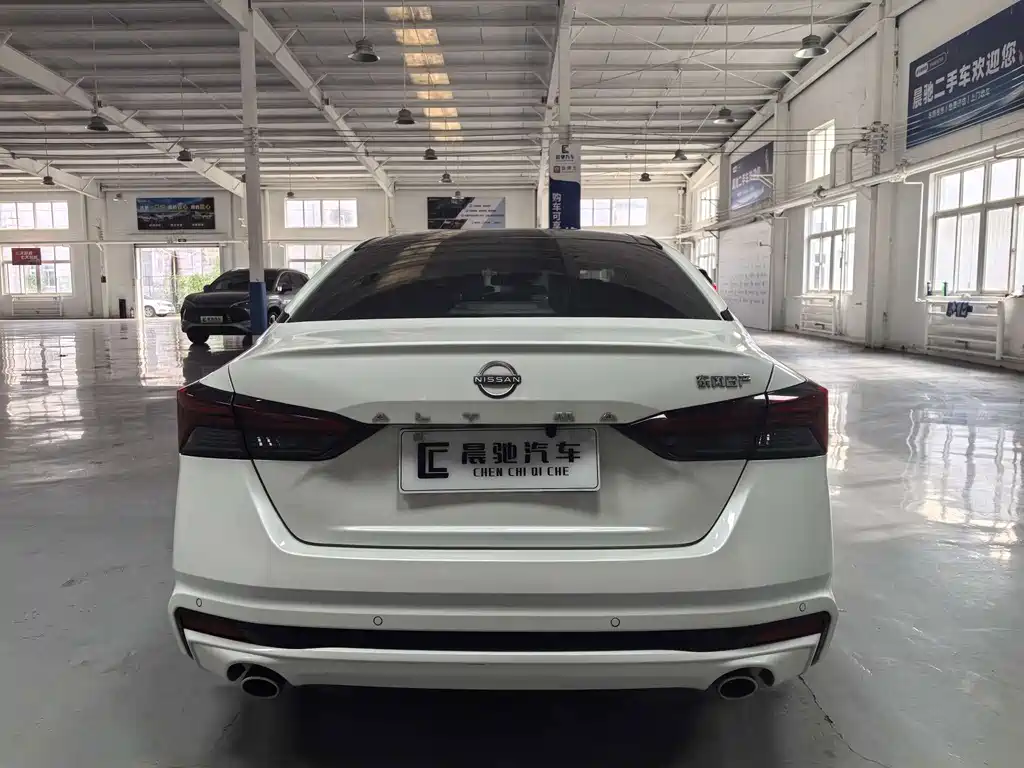 Nissan Teana — миниатюра 5