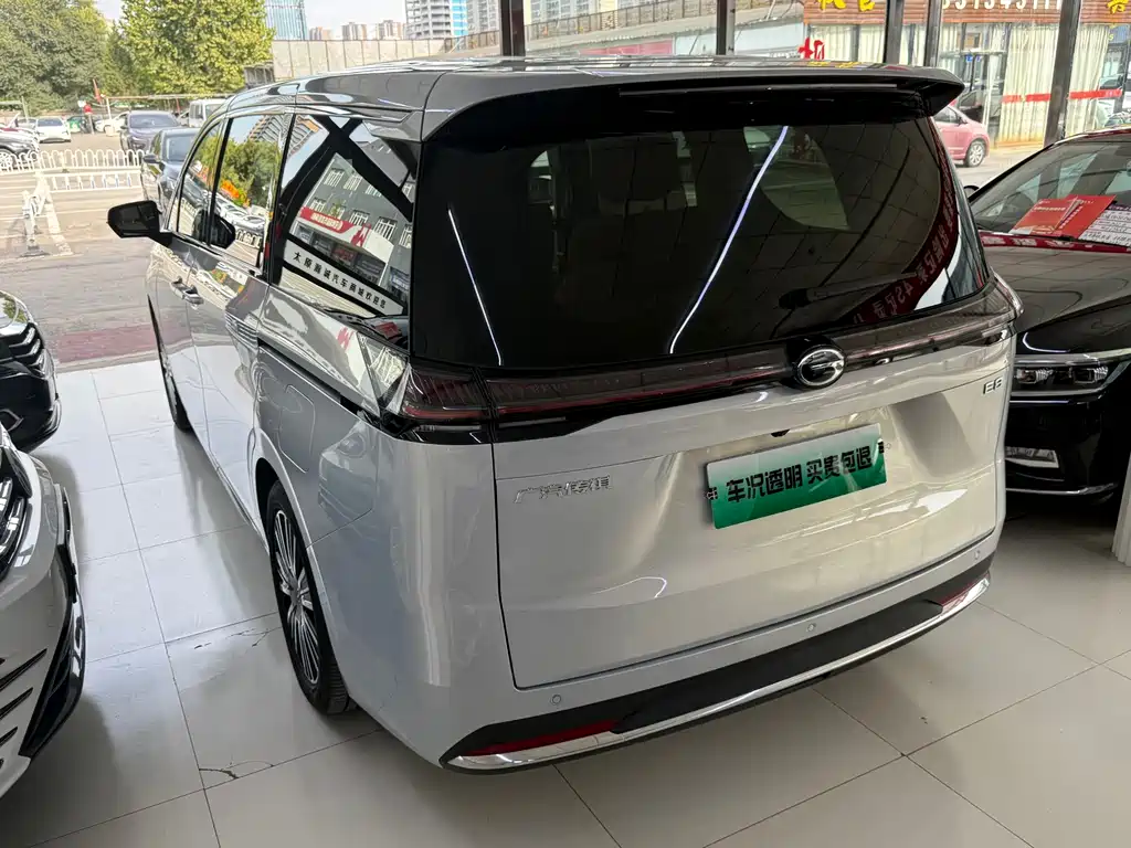 GAC Motor Trumpchi E8 PHEV — миниатюра 13