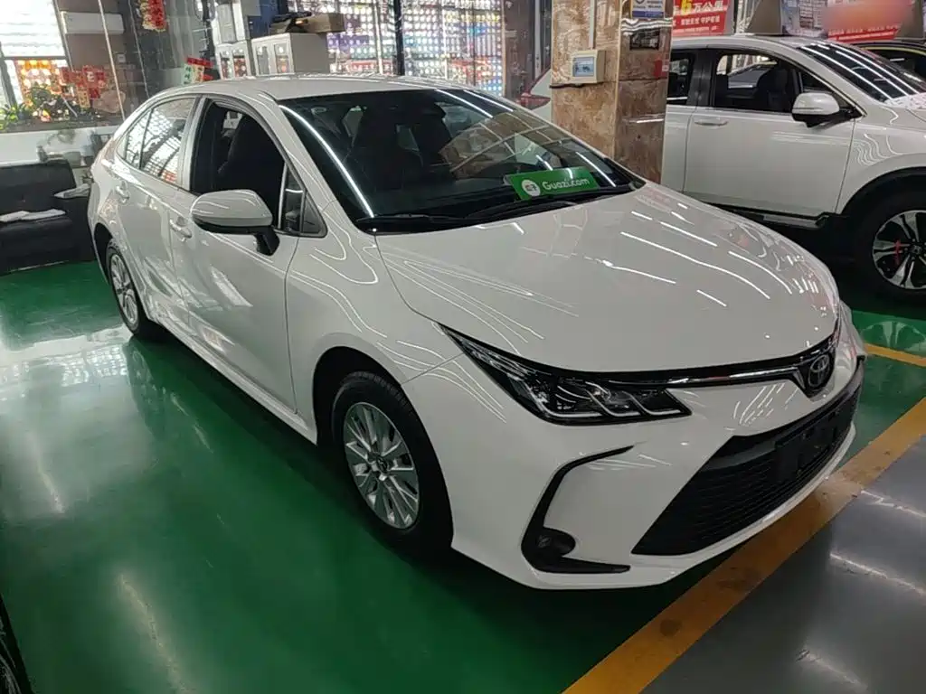 Toyota Corolla — миниатюра 4