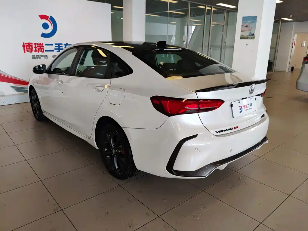 Buick Verano — миниатюра 26
