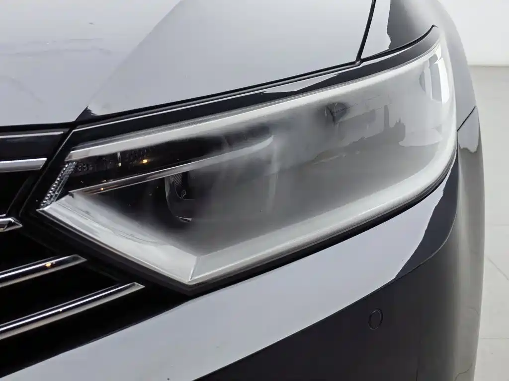 Volkswagen Magotan 2017 330TSI DSG Lead