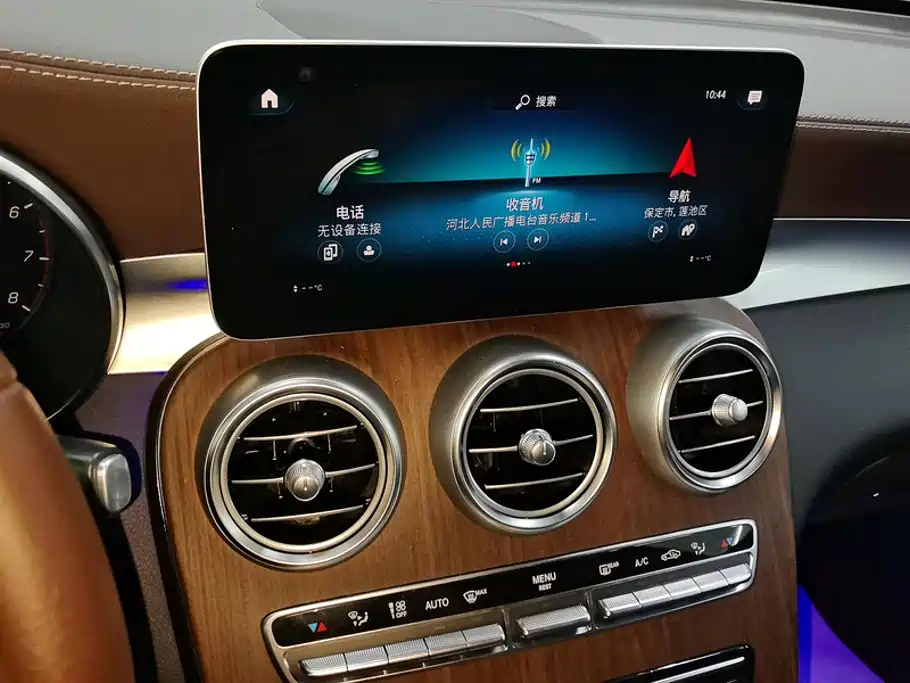 Mercedes-Benz GLC — миниатюра 13