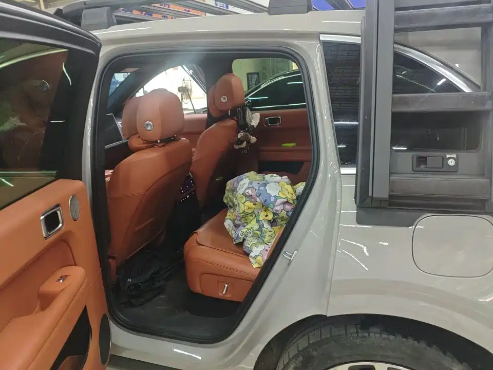 Li Auto Li L6 — миниатюра 3