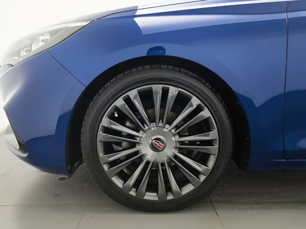 Hongqi Hongqi H5 — миниатюра 17