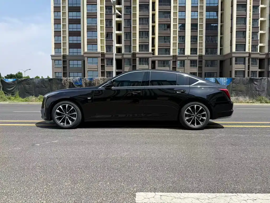 Cadillac CT5 2025 28T Sport