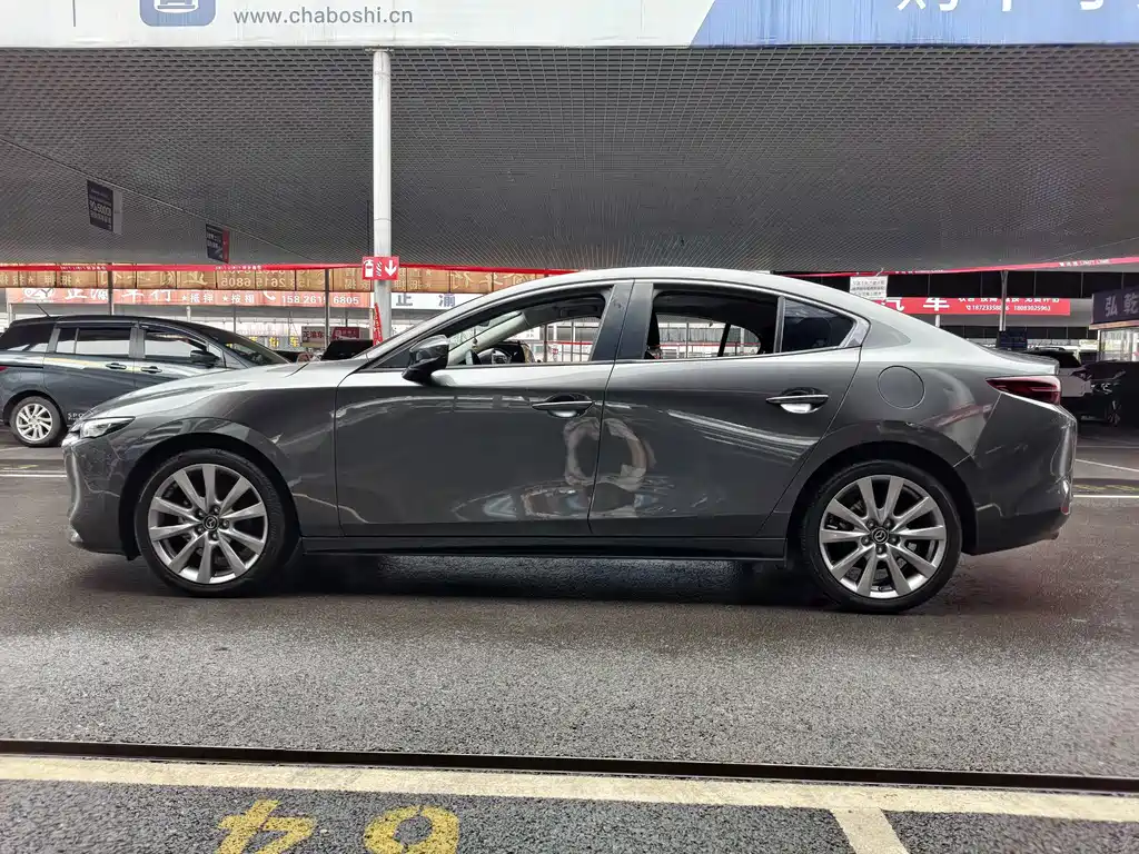 Mazda 3 Axela — миниатюра 5