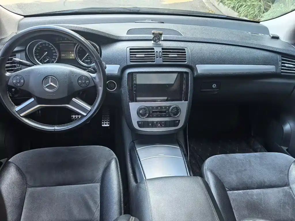 Mercedes-Benz R-Class — миниатюра 9
